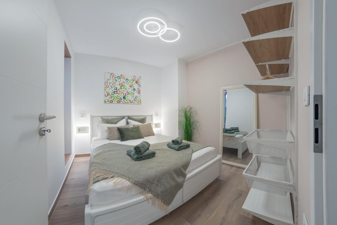 Apartment Norah With Private Parking 普拉 外观 照片